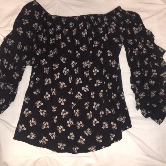 american eagle floral off the shoulder shirt - Picture 1 of 1